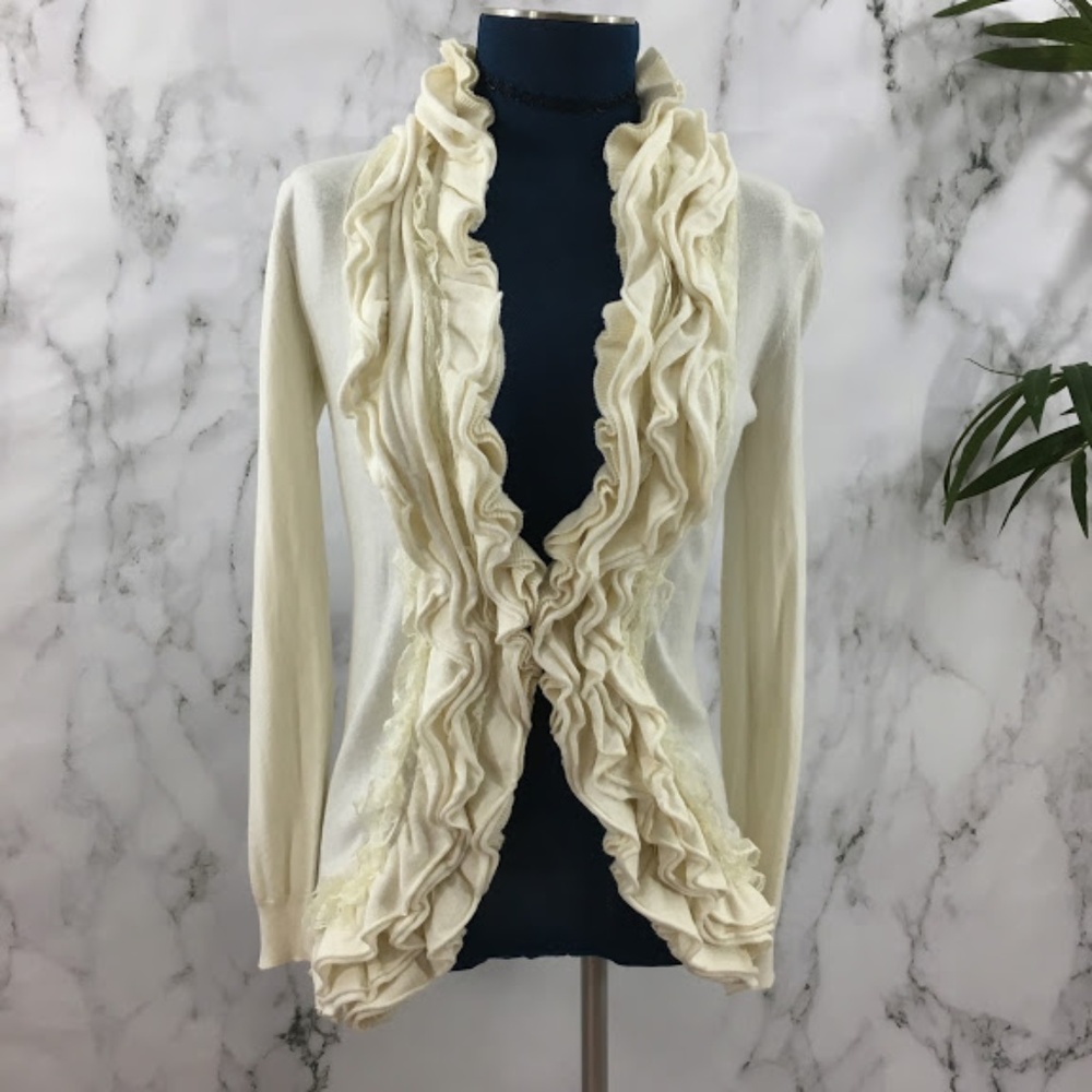 ☮️Romeo & Juliet Ivory Ruffle Drape Sweater QT05 - Picture 1 of 7
